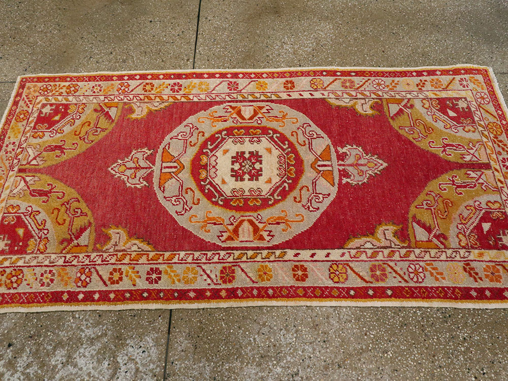 Antique Turkish Oushak Rug, No.15861 - Gss
