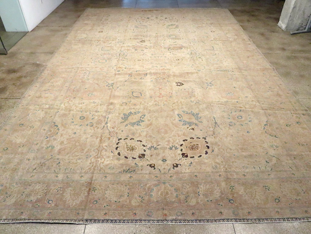 Antique Persian Tabriz Carpet, No.15895 - Gss