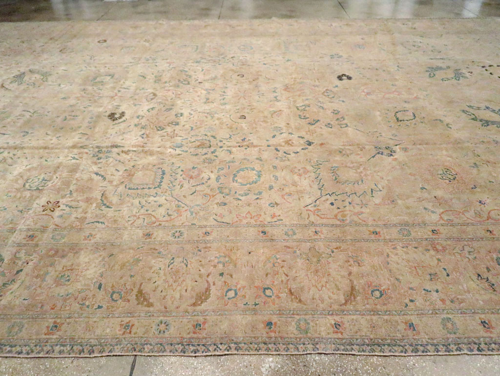 Antique Persian Tabriz Carpet, No.15895 - Gss