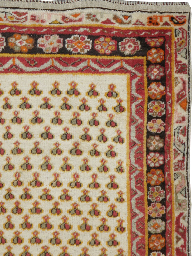Antique Turkish Ghiordes Rug, No.15921 - Gss