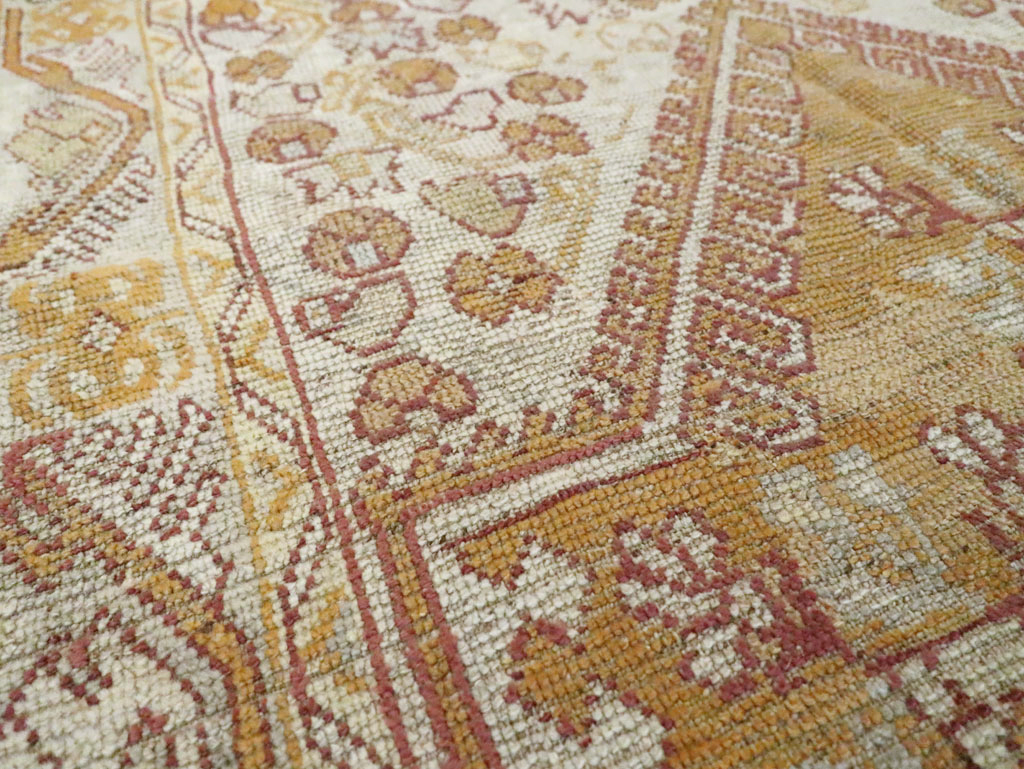 Antique Turkish Ghiordes Rug, No.15940 - Gss