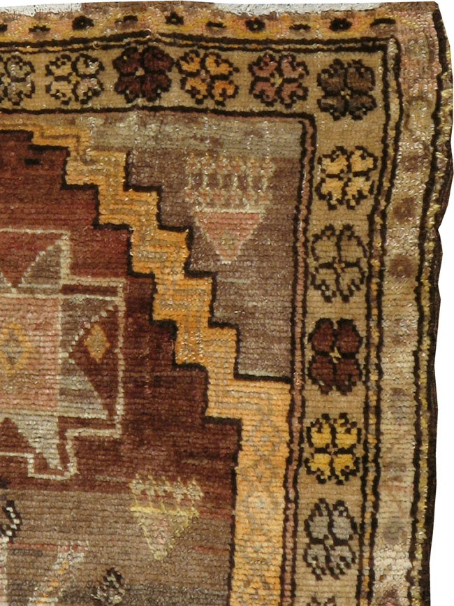 Vintage Turkish Anatolian Rug, No.15997 - Gss