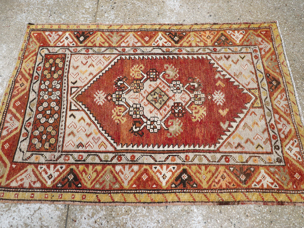 Vintage Turkish Anatolian Rug, No.16008 - Gss