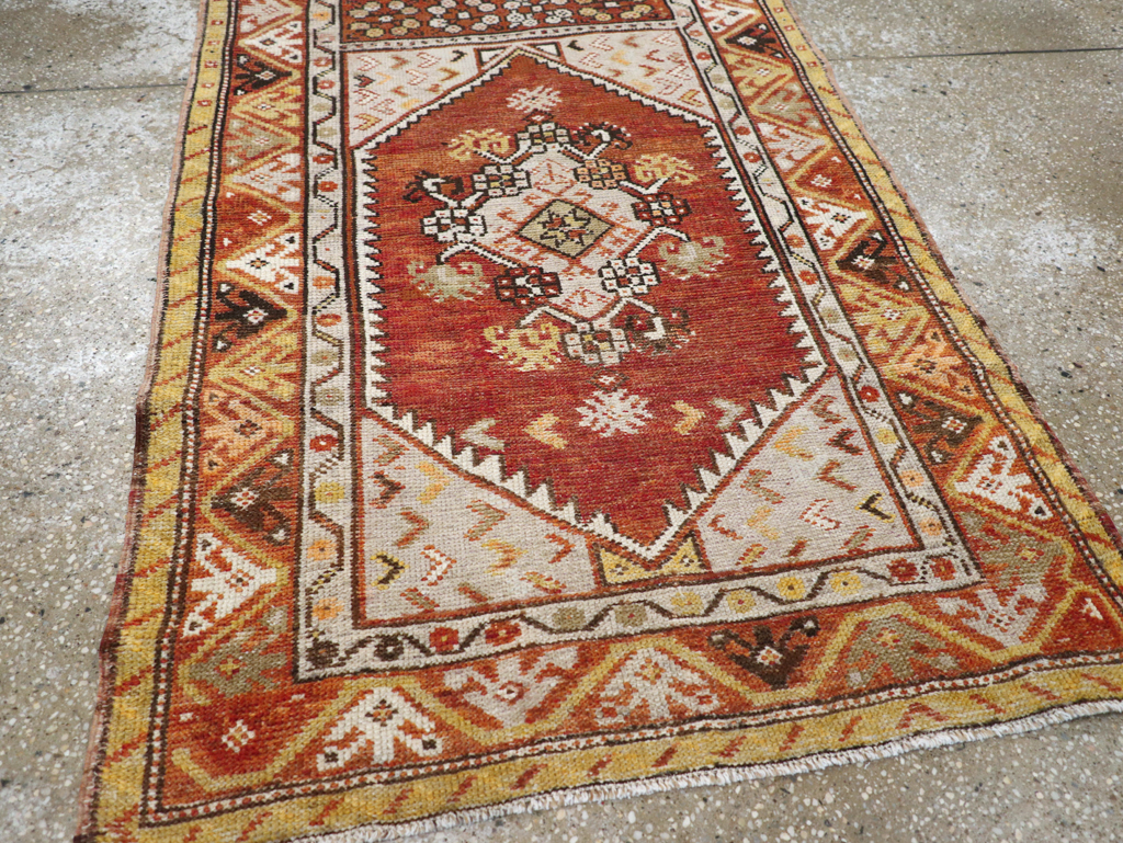 Vintage Turkish Anatolian Rug, No.16008 - Gss