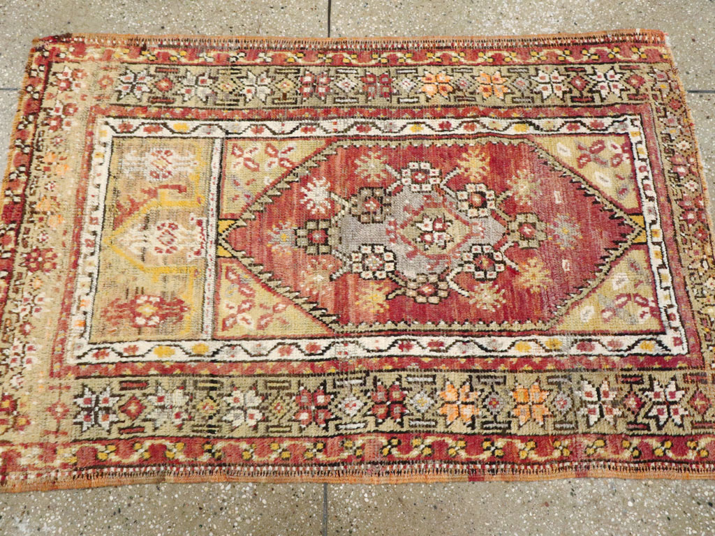 Vintage Turkish Anatolian Rug, No.16026 - Gss