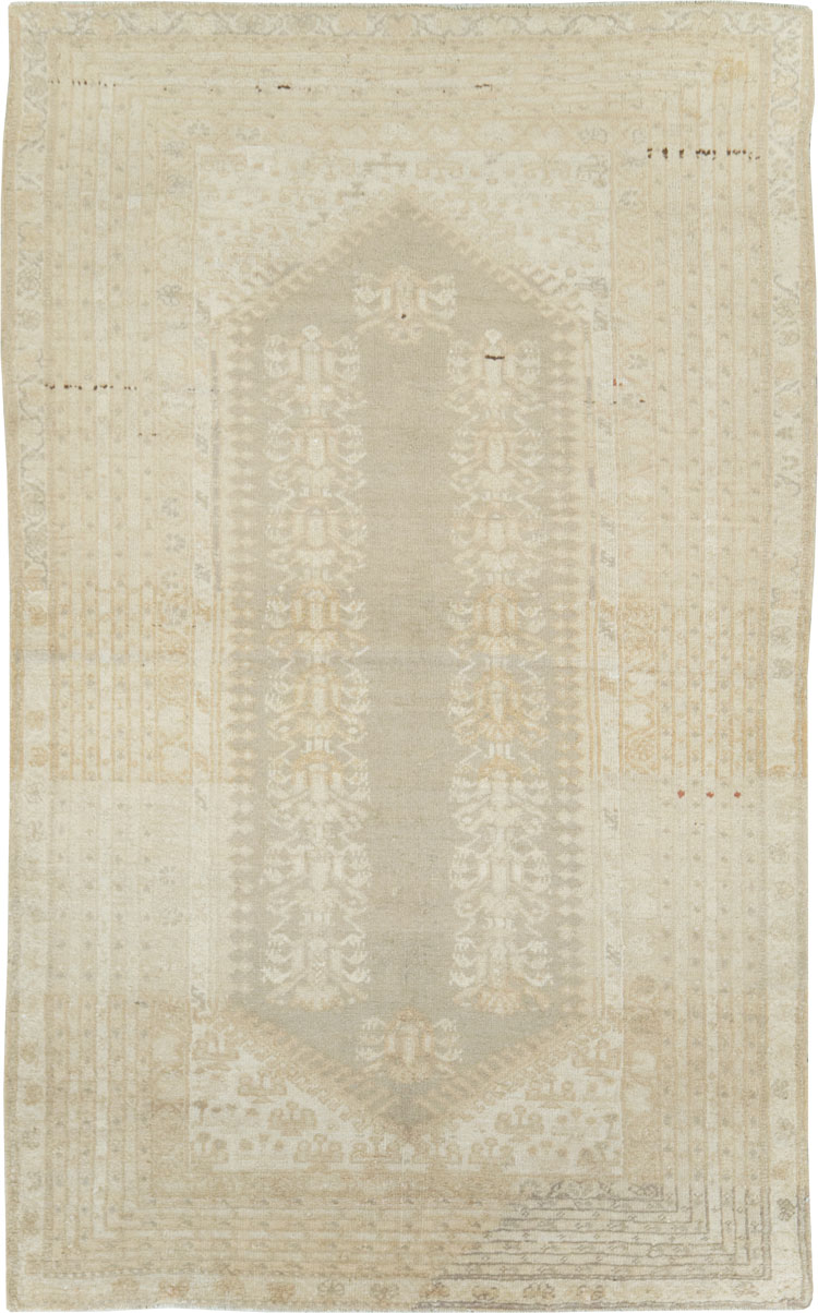Antique Turkish Ghiordes Rug, No.16105 - Gss