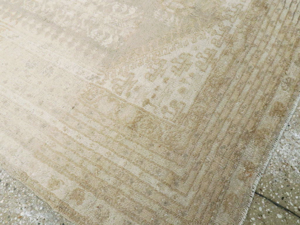 Antique Turkish Ghiordes Rug, No.16105 - Gss