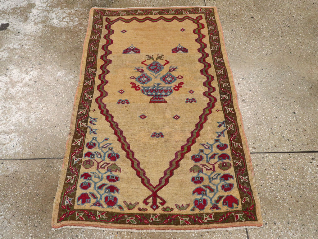 Antique Turkish Ghiordes Prayer Rug, No.16108 - Gss