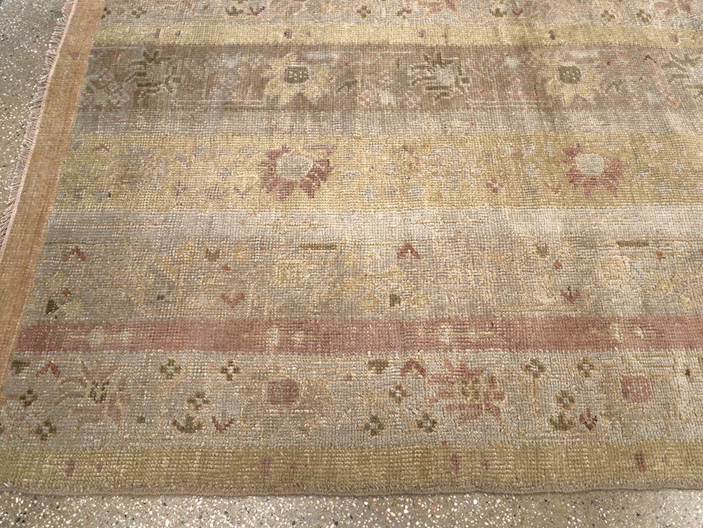 Antique Turkish Ghiordes Room Size Carpet, No.16114 - Gss