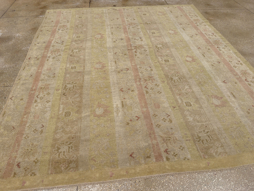Antique Turkish Ghiordes Room Size Carpet, No.16114 - Gss