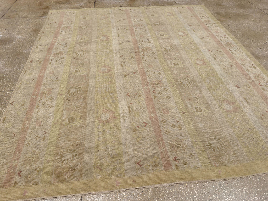 Antique Turkish Ghiordes Room Size Carpet, No.16114 - Gss