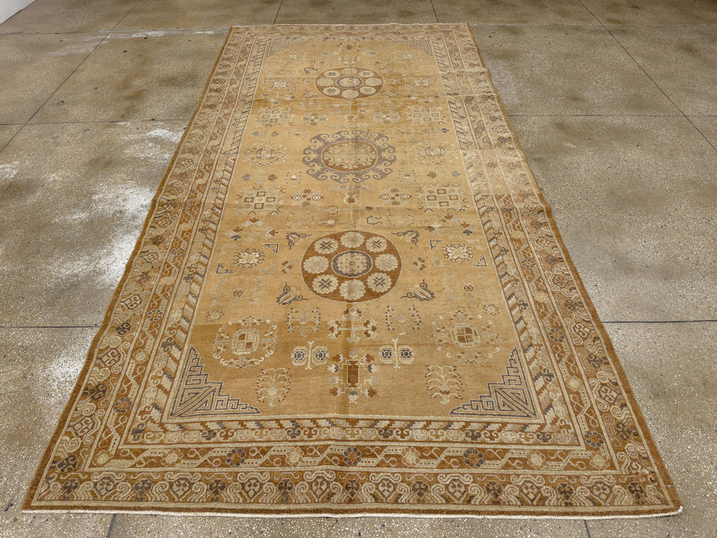 Antique East Turkest Khotan Carpet, No.16118 - Gss