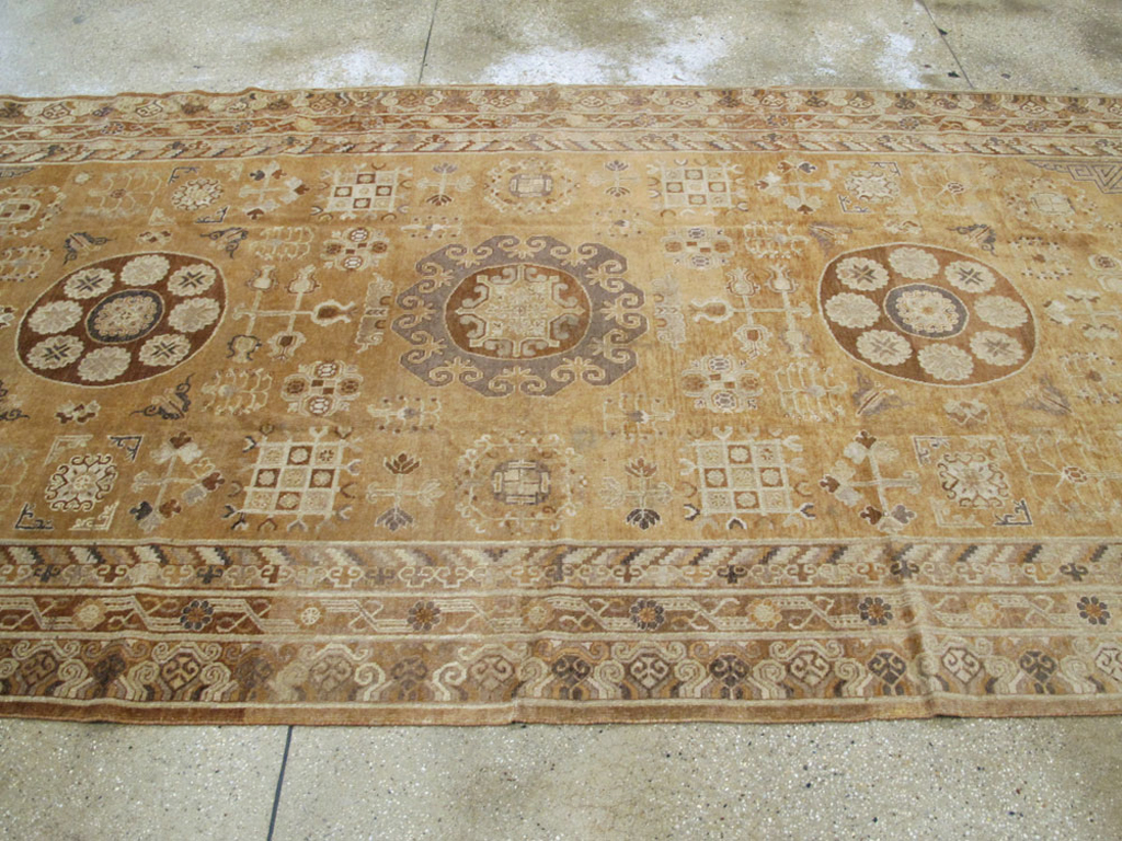 Antique East Turkest Khotan Carpet, No.16118 - Gss