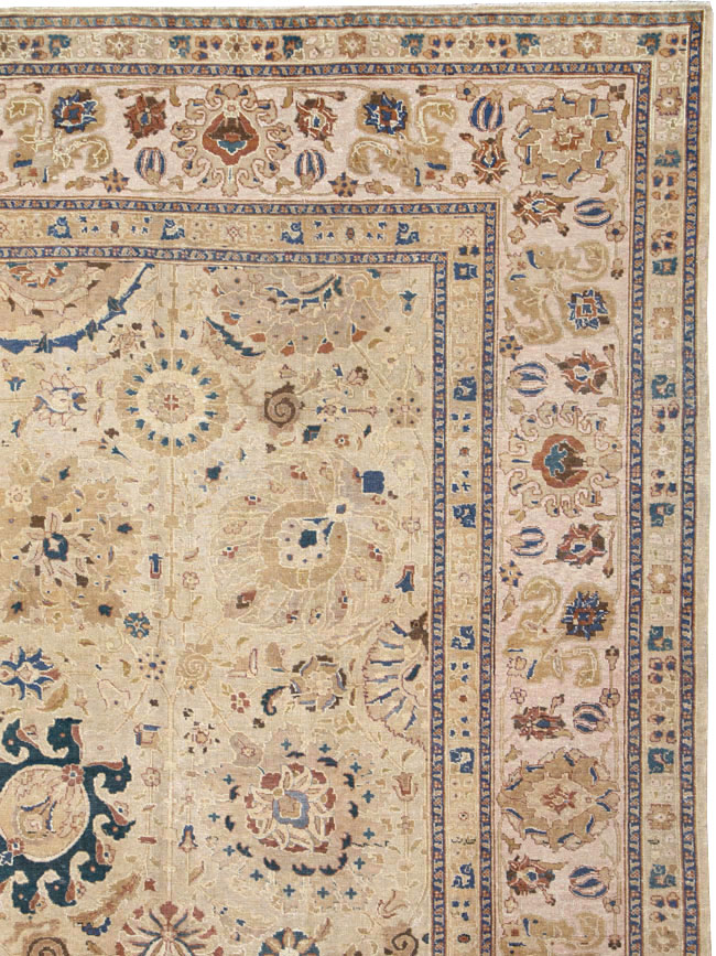Antique Persian Tabriz Carpet, No.16127 - Gss