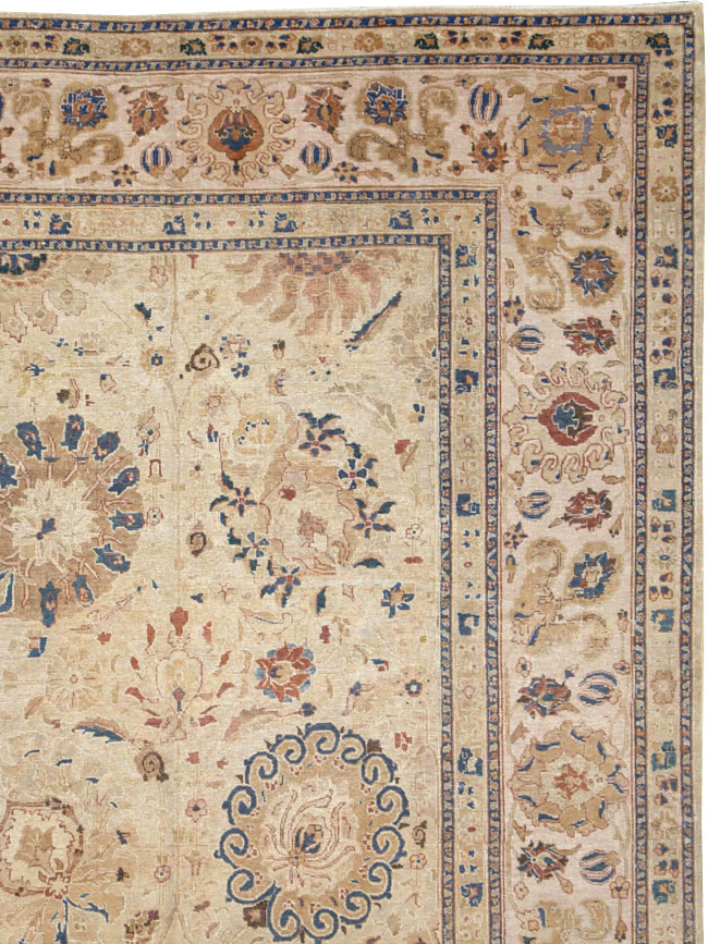 Antique Persian Tabriz Carpet, No.16127 - Gss