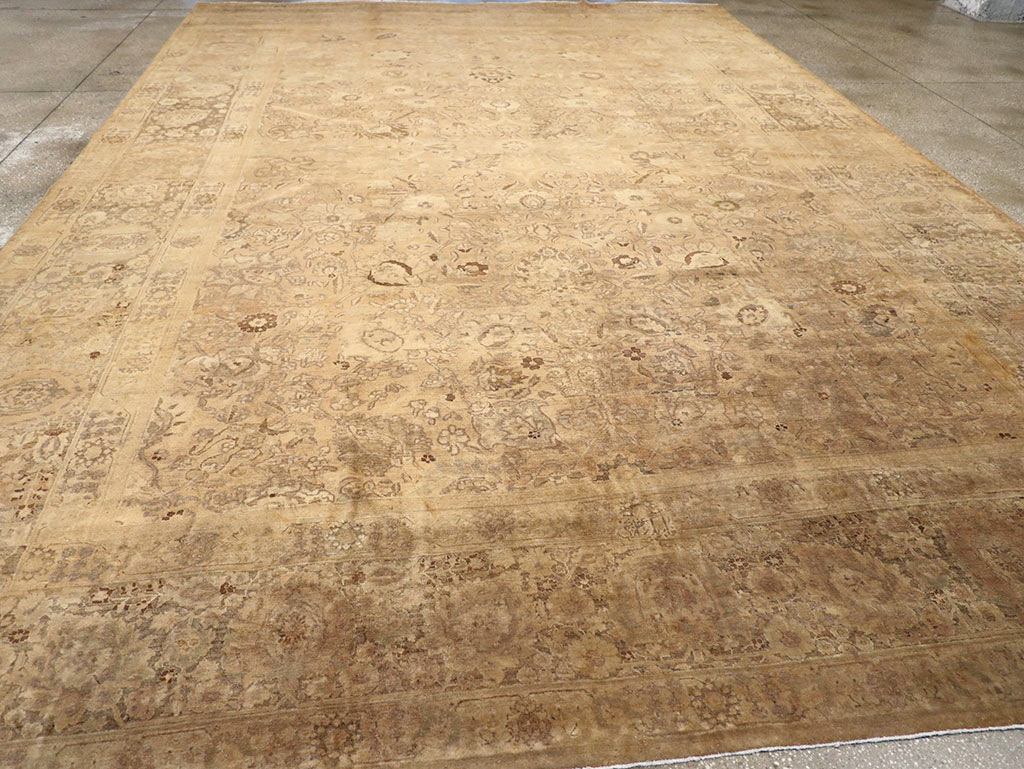 Antique Persian Tabriz Carpet, No.16134 - Gss