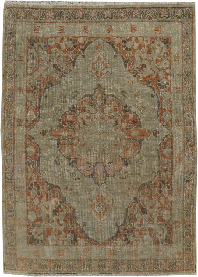 Antique Persian Tabriz Rug, No.16255 - Gss