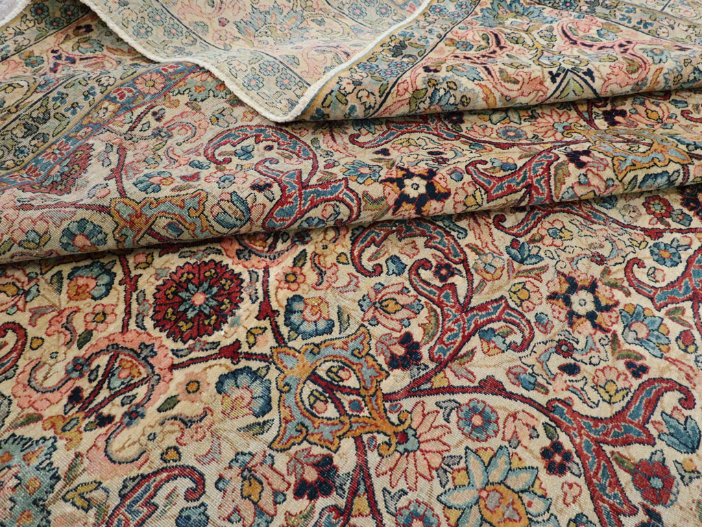 Antique Persian Lavar Kerman Rug, No.16260 - Gss