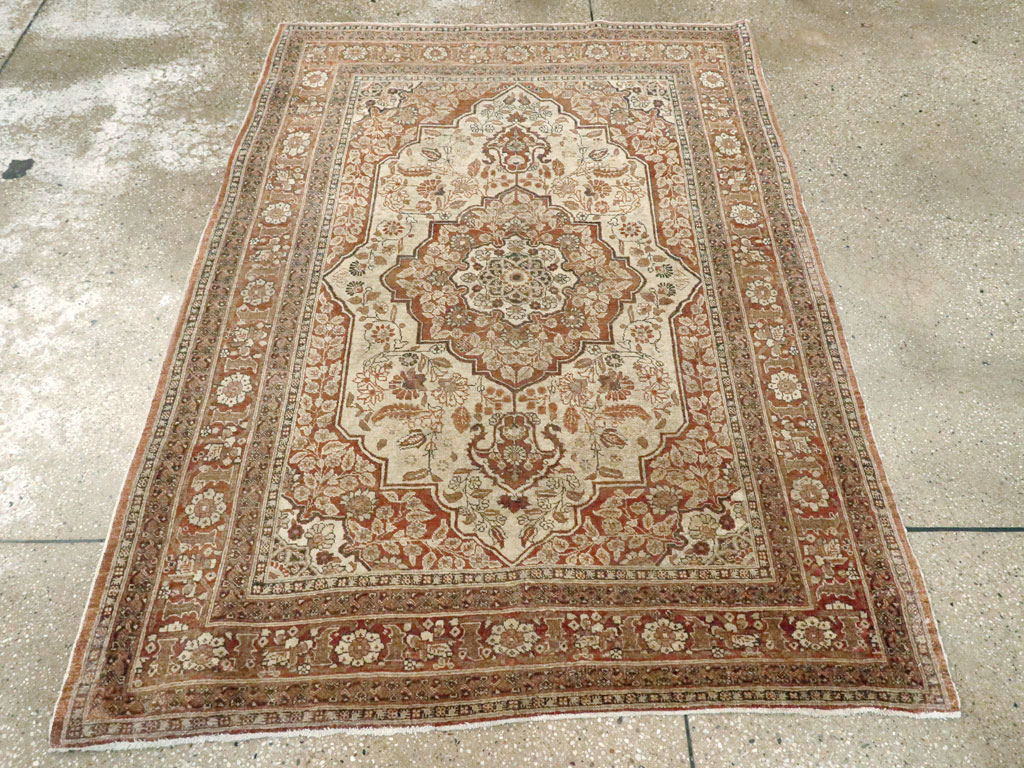 Antique Persian Tabriz Hagi Jalil Rug, No.16281 - Gss
