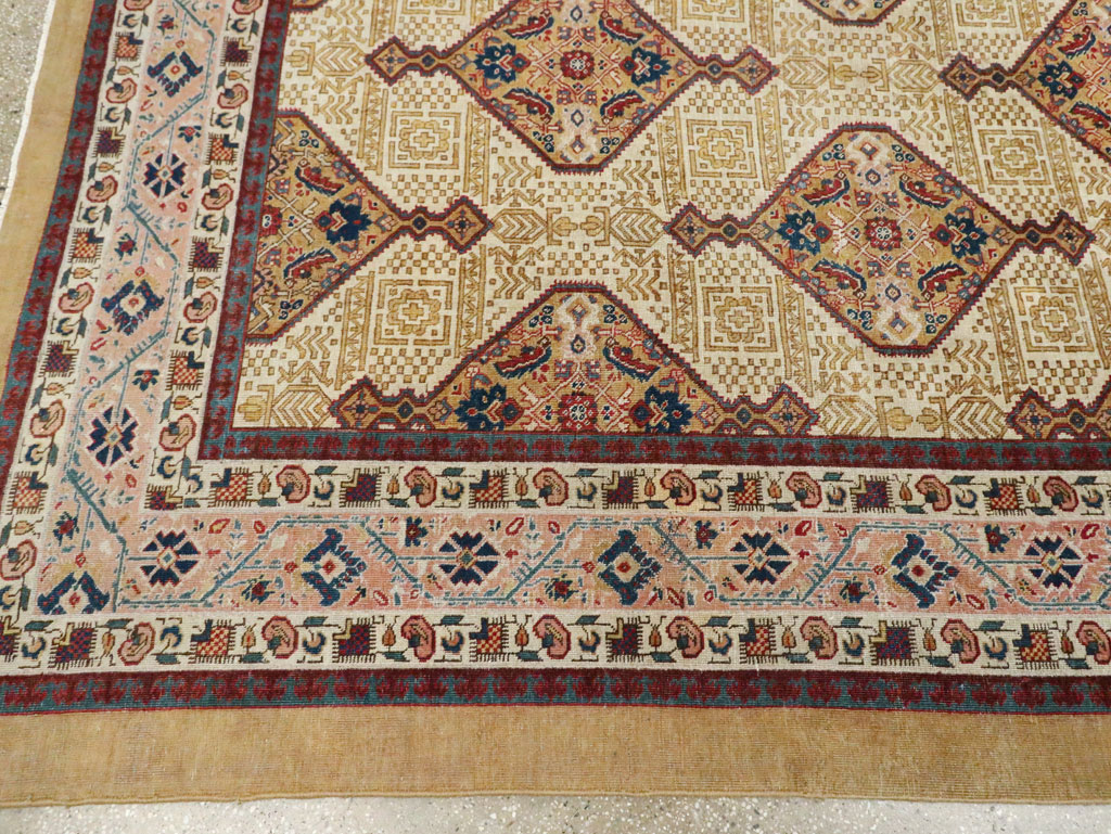 Antique Persian Tabriz Carpet, No.16282 - Gss
