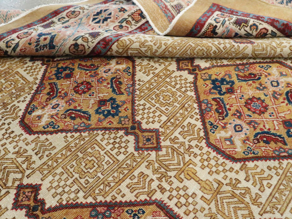 Antique Persian Tabriz Carpet, No.16282 - Gss