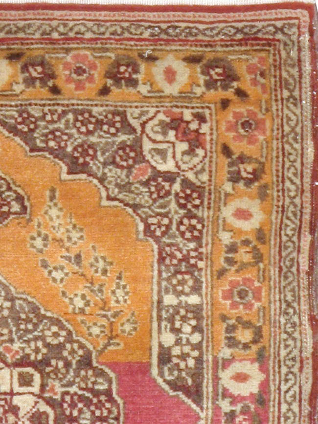 Antique Persian Tabriz Rug, No.16297 - Gss