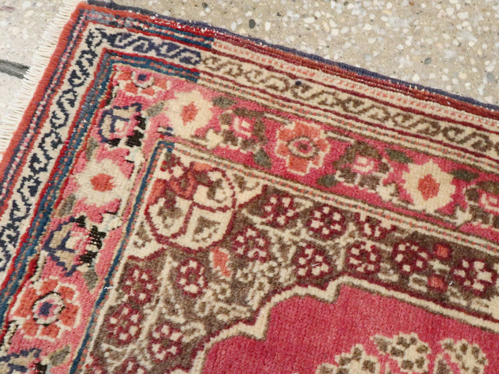 Antique Persian Tabriz Rug, No.16297 - Gss