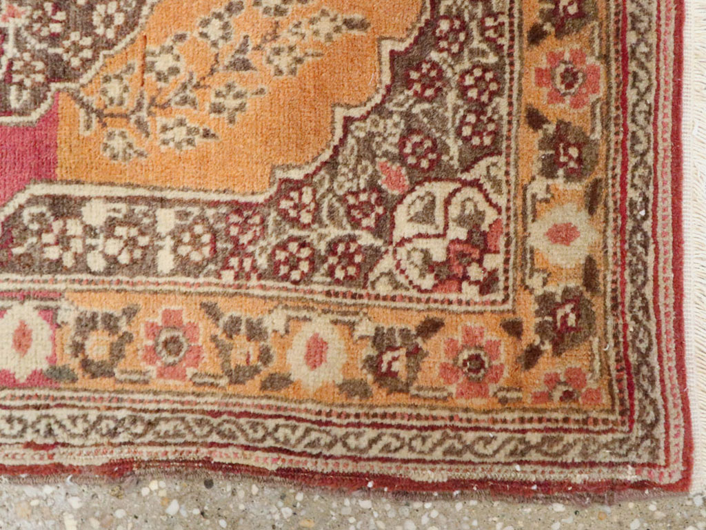 Antique Persian Tabriz Rug, No.16297 - Gss