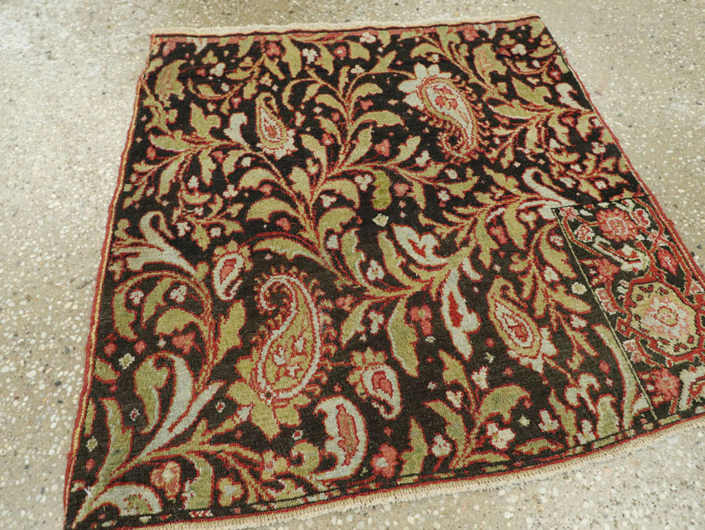 Antique Persian Senneh Rug, No.16298 - Gss
