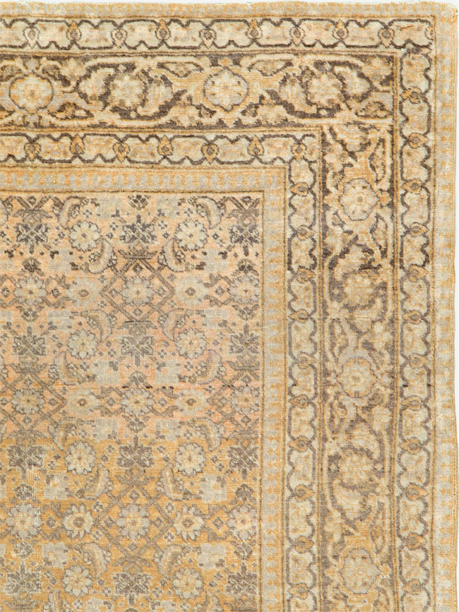 Antique Persian Tabriz Rug, No.16345 - Gss