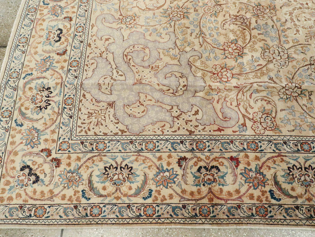 Vintage Persian Tabriz Rug, No.16353 - Gss
