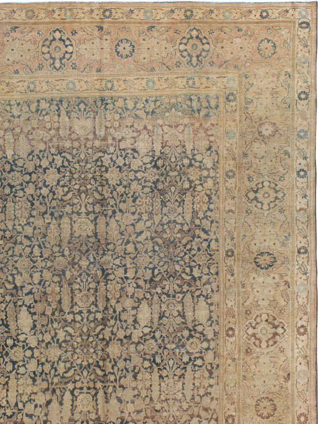 Antique Persian Tabriz Carpet, No.16410 - Gss