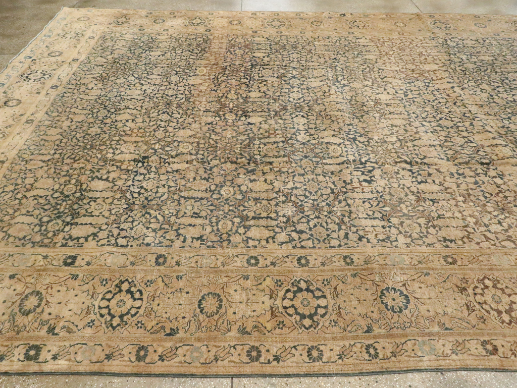 Antique Persian Tabriz Carpet, No.16410 - Gss
