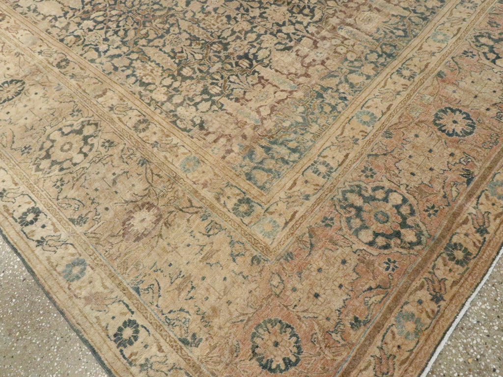 Antique Persian Tabriz Carpet, No.16410 - Gss