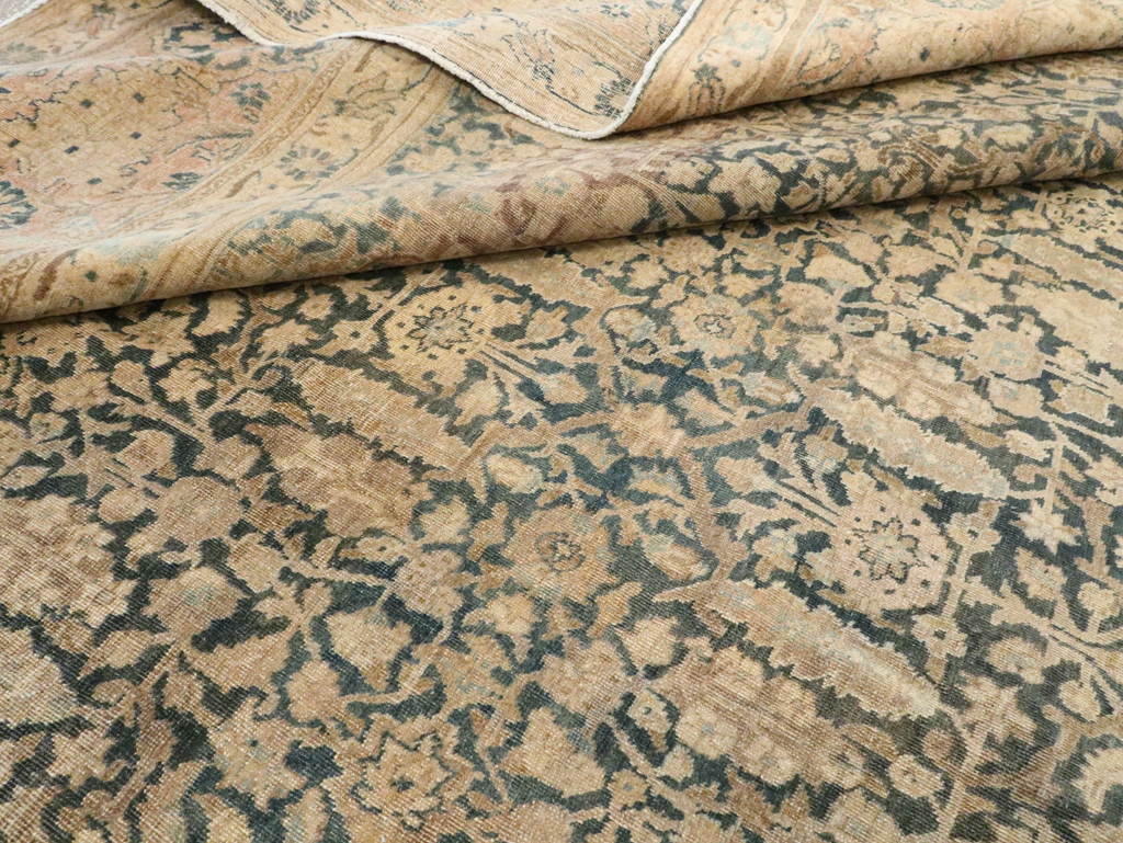 Antique Persian Tabriz Carpet, No.16410 - Gss