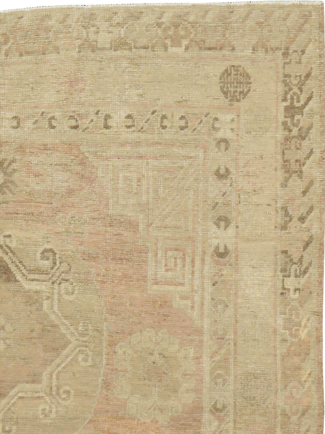 Vintage East Turkestan Khotan Rug, No.16438 - Gss