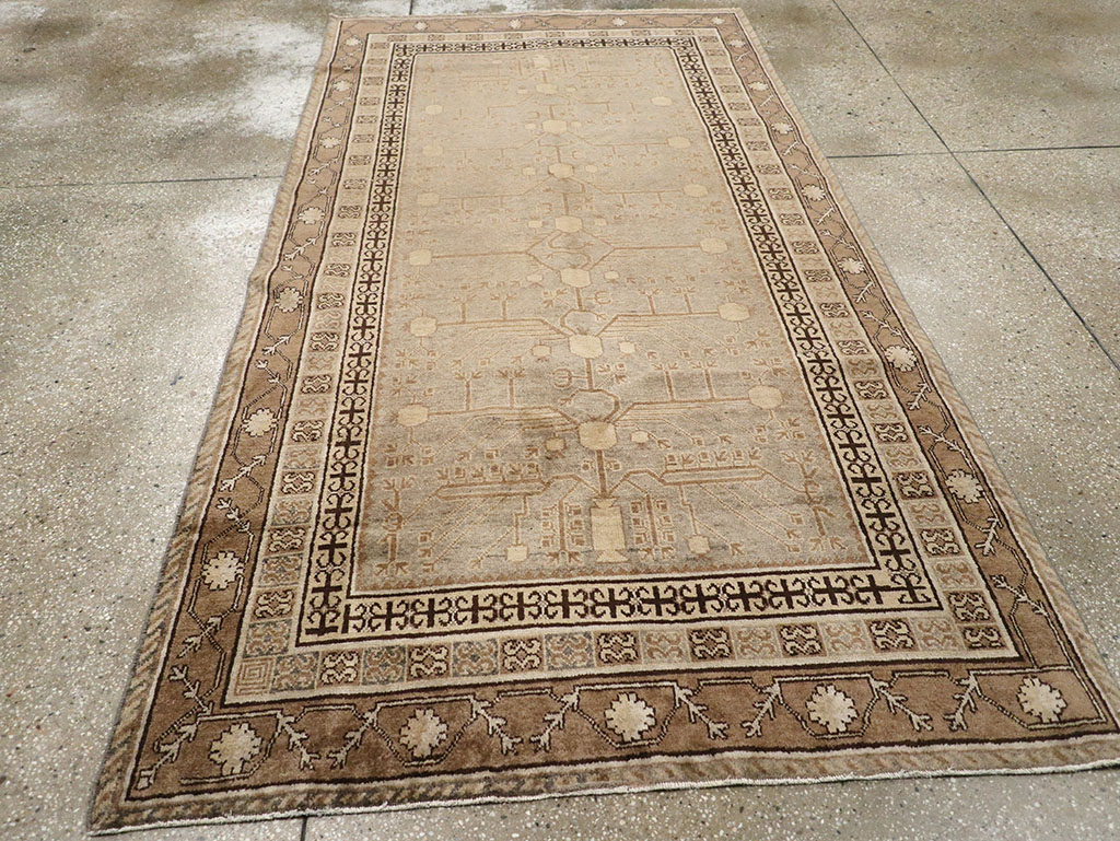 Vintage East Turkestan Khotan Carpet, No.16476 - Gss