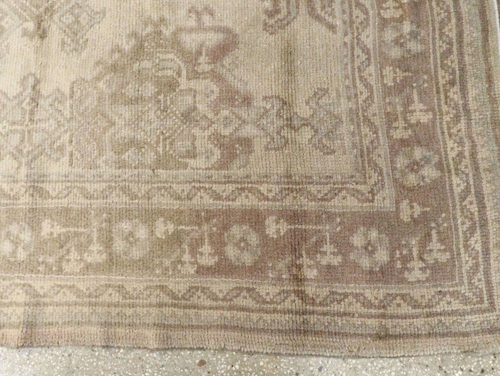 Antique Turkish Oushak Carpet, No.16519 - Gss