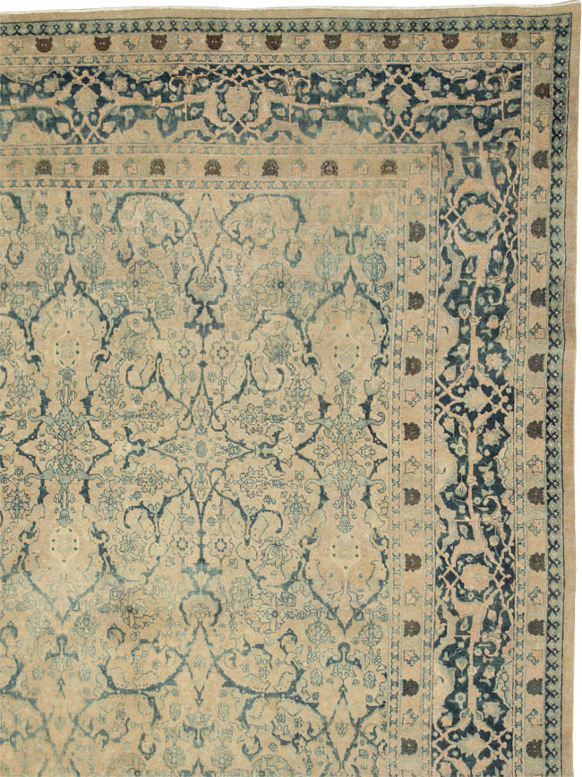 Antique Persian Tabriz Carpet, No.16566 - Gss