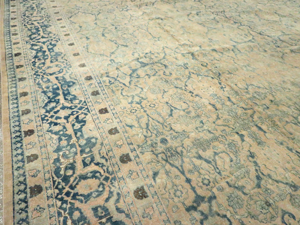 Antique Persian Tabriz Carpet, No.16566 - Gss