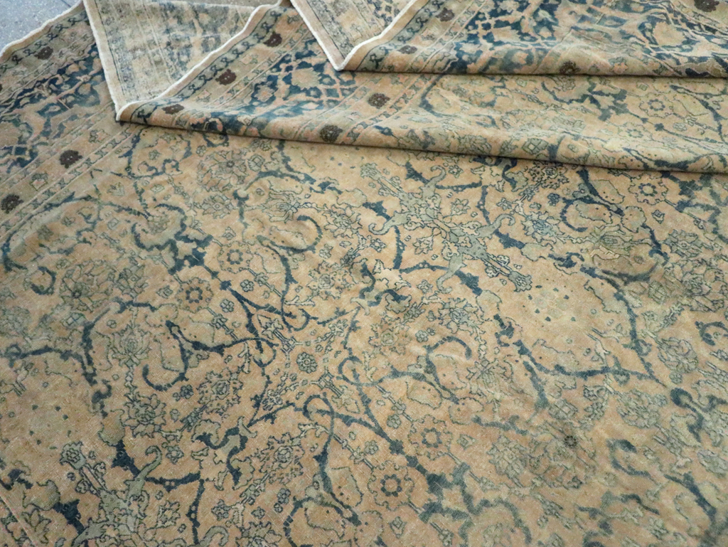 Antique Persian Tabriz Carpet, No.16566 - Gss