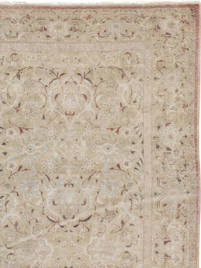 Antique Persian Tabriz Carpet, No.16604 - Gss