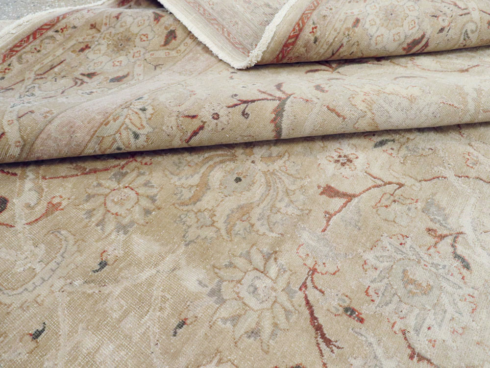 Antique Persian Tabriz Carpet, No.16604 - Gss