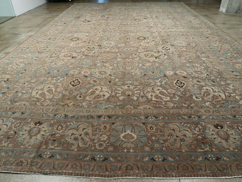 Antique Persian Tabriz Carpet, No.16616 - Gss