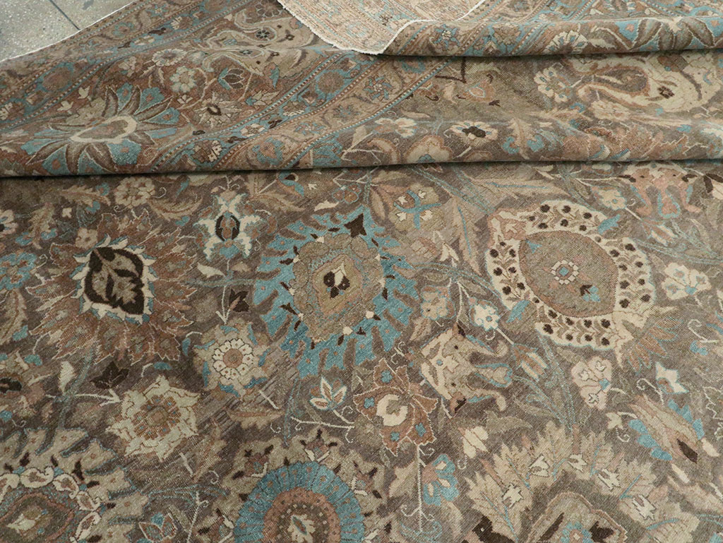 Antique Persian Tabriz Carpet, No.16616 - Gss