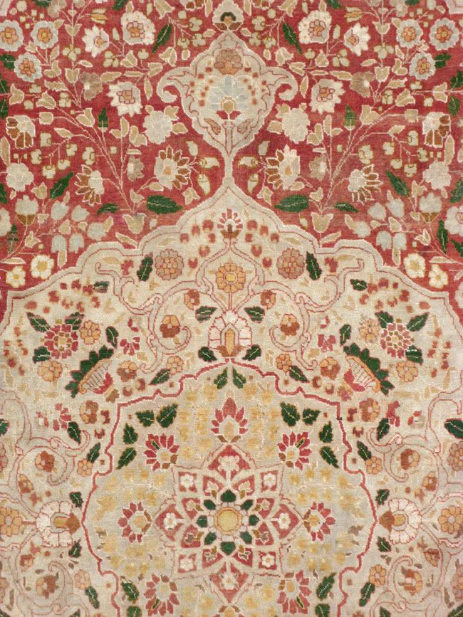 Antique Persian Tabriz Carpet, No.16633 - Gss