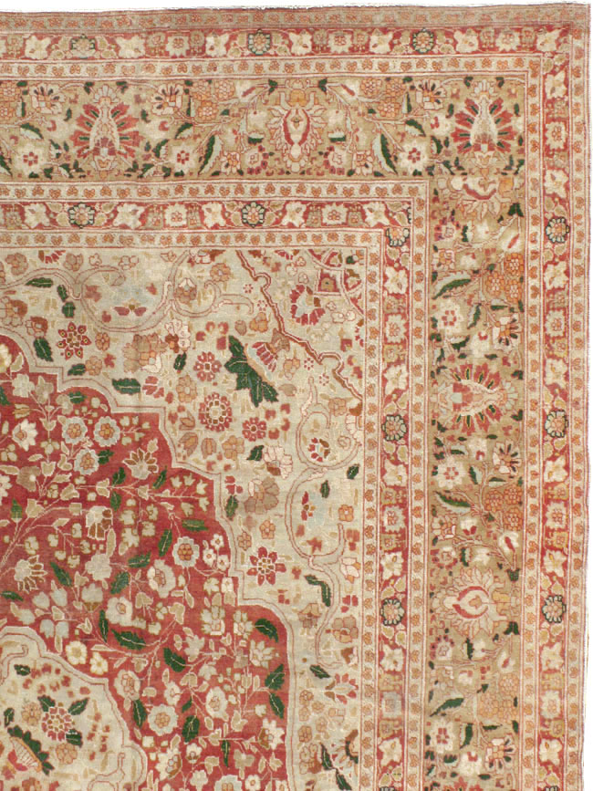 Antique Persian Tabriz Carpet, No.16633 - Gss
