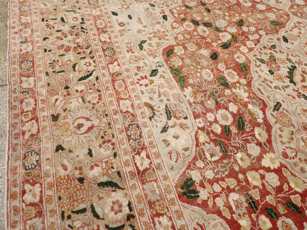 Antique Persian Tabriz Carpet, No.16633 - Gss