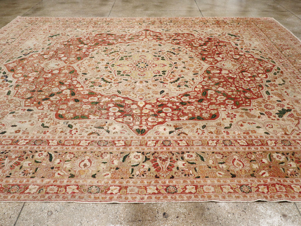 Antique Persian Tabriz Carpet, No.16633 - Gss