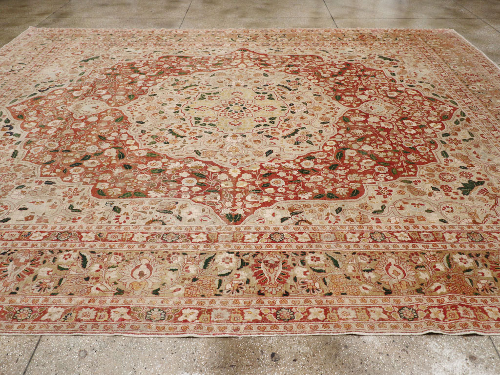 Antique Persian Tabriz Carpet, No.16633 - Gss